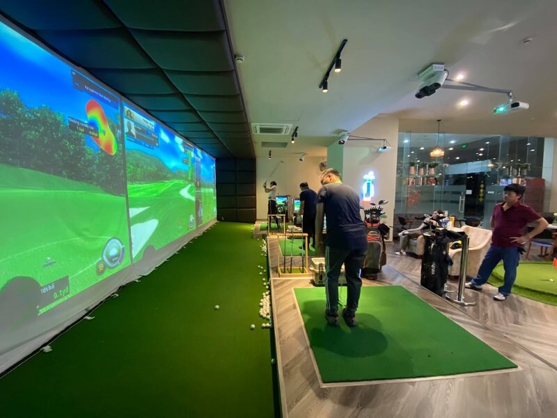 Đánh golf ở phòng 3D được nhiều golfer lựa chọn