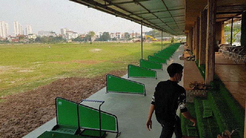 Sân tập golf Cầu Diễn thuở còn hoạt động