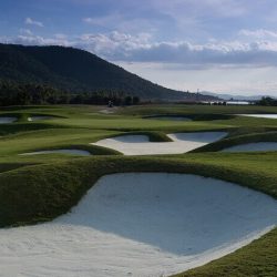 Sân golf Đà Lạt 1200 sở hữu chướng ngại vật đa dạng