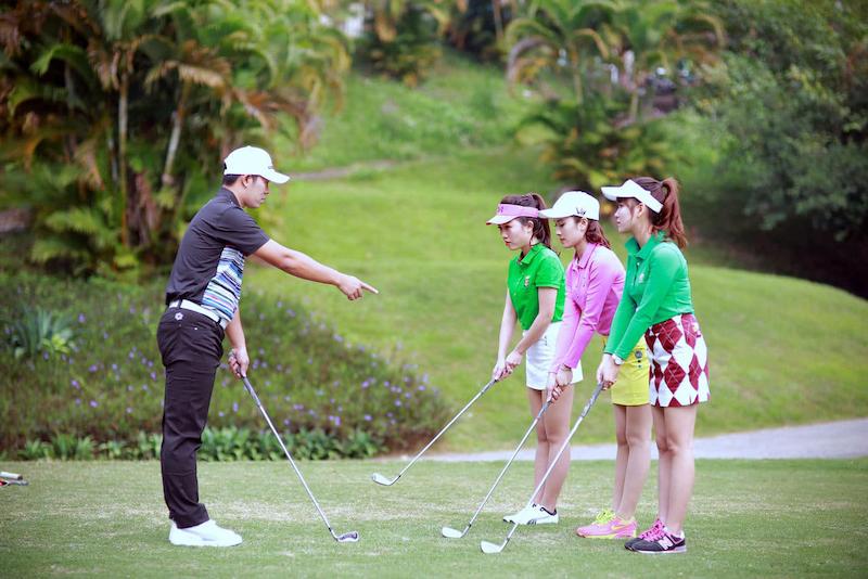 Mức giá tập golf tại sân Trần Thái được đánh giá phải chăng