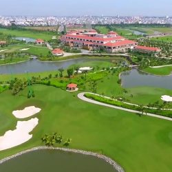 Sân golf TPHCM - Tân Sơn Nhất thu hút hàng nghìn lượt khách tới thăm