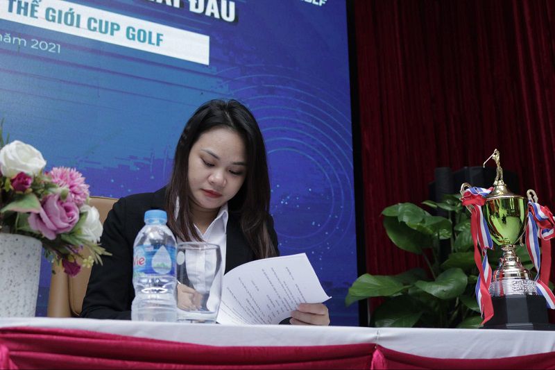 Đại diện thương hiệu Thế giới cup golf - Ms. Phương Ngô 
