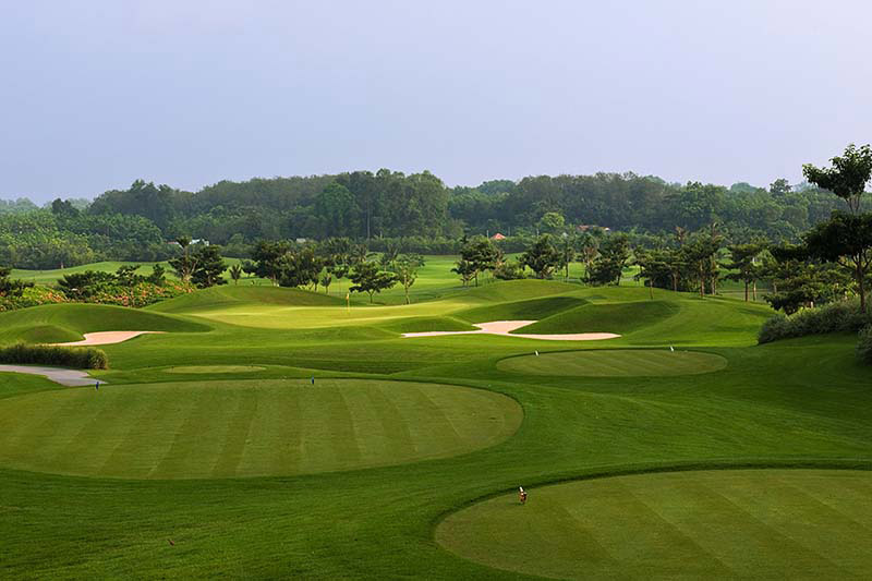 Sân golf Đầm Vạc là địa điểm chơi golf lý tưởng của nhiều gôn thủ miền Bắc 