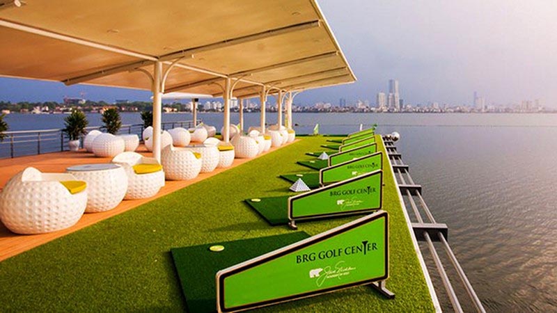 Sân tập golf khách sạn Thắng Lợi là một trong những địa điểm chơi golf lý tưởng của nhiều golfer Hà Thành