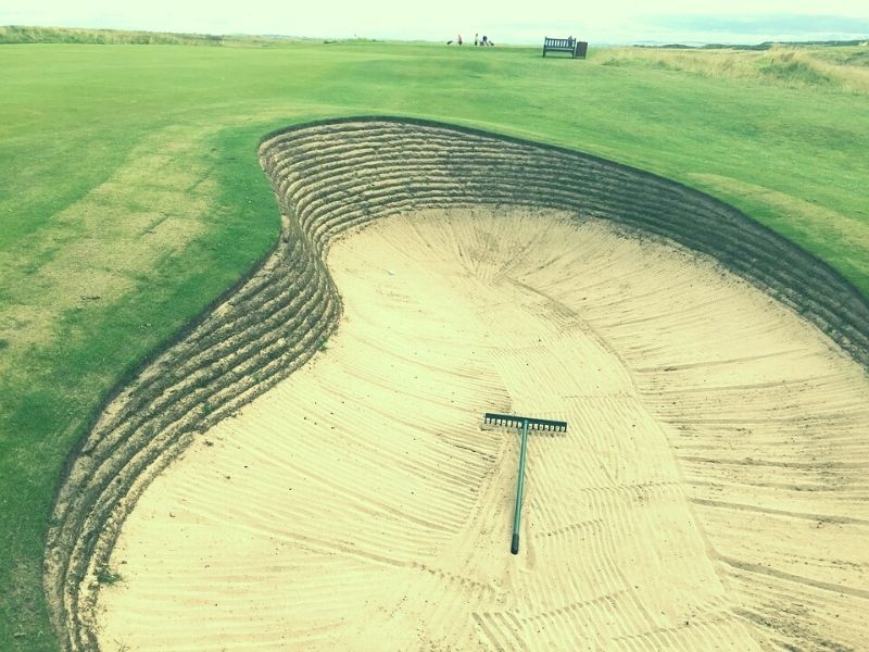 Bunker trong golf là thuật ngữ dùng để chỉ hố cát