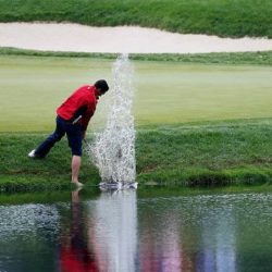 Luật Golf Trong Bẫy Nước, Bẫy Cát Chi Tiết Mà Golfer Nên Biết