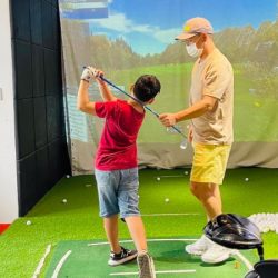 Học viện IGA có thêm các khóa học tại phòng golf 3D hiện đại