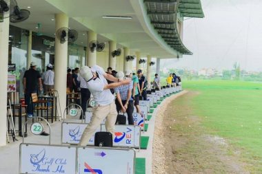 Học đánh golf ở sân tập giúp golfer ứng dụng kiến thức vào kỹ thuật thực tế