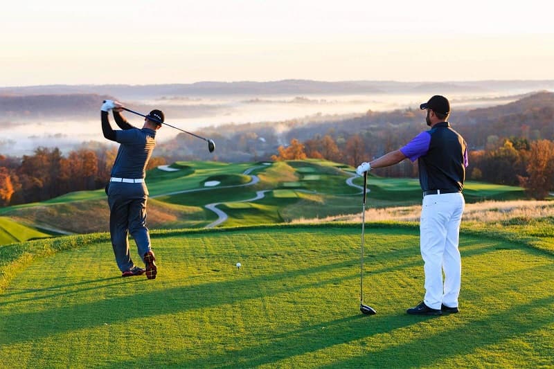 Để chơi golf tốt, golfer cần tập luyện thường xuyên