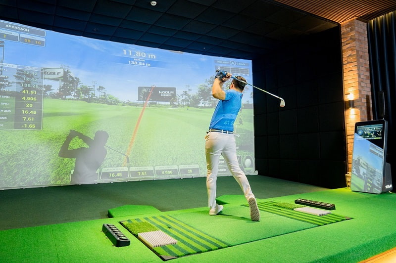 Học đánh golf ở phòng 3D là xu hướng được nhiều golfer lựa chọn