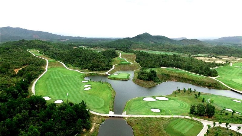 Sân golf Bà Nà Hills được vinh danh là sân golf tốt nhất Việt Nam