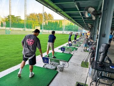 Sân tập golf Kỳ Hòa được đầu tư hệ thống cơ sở vật chất hiện đại