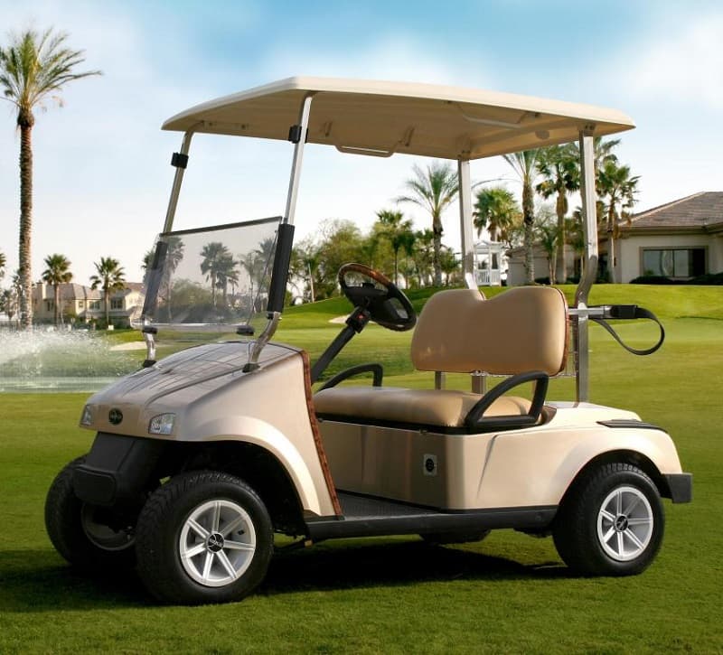 Xe điện ngày càng được ưa chuộng sử dụng trên sân golf