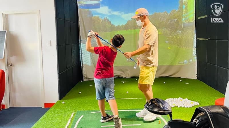 Khóa học đánh golf dành cho trẻ em tại IGA cũng được nhiều phụ huynh lựa chọn