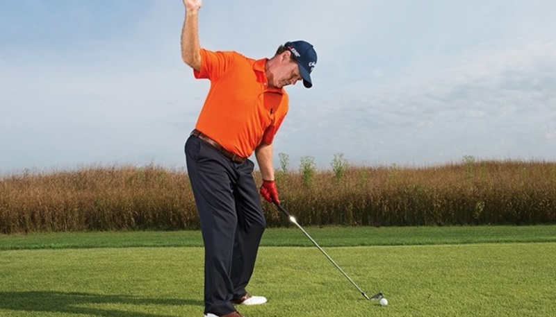 Đường swing quá mỏng cũng là lỗi swing golf phổ biến mà golfer cần khắc phục