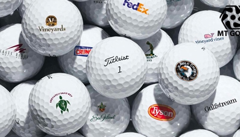 Golfer nên lựa chọn những quả bóng chơi gôn có thiết kế vết lõm trên bề mặt