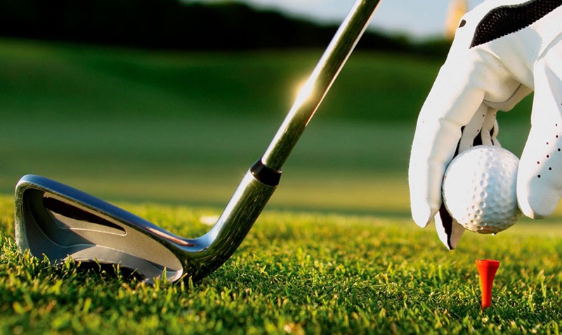 Vị trí đặt bóng golf là yếu tố ảnh hưởng trực tiếp đến chất lượng cú swing