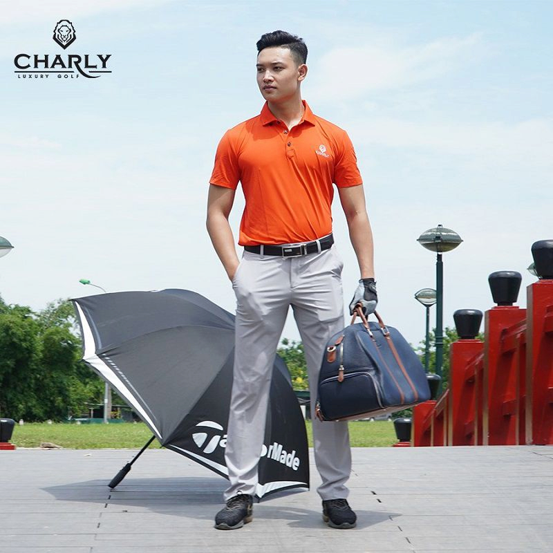Quần áo golf Charly có độ bền cao, giữ phom tốt