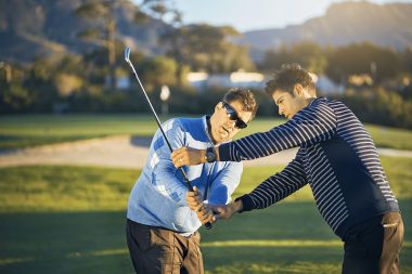 Chơi Golf Có Khó Không? Tips Giúp Chinh Phục Mọi Hố Trên Sân