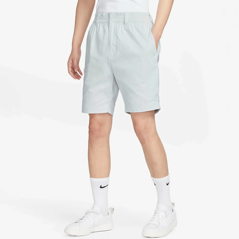 Quần short golf Nike Asian Size Stripe CM có form dáng đẹp mắt, màu sắc tươi sáng